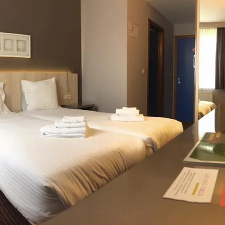 Les 100 Ciels Hotel